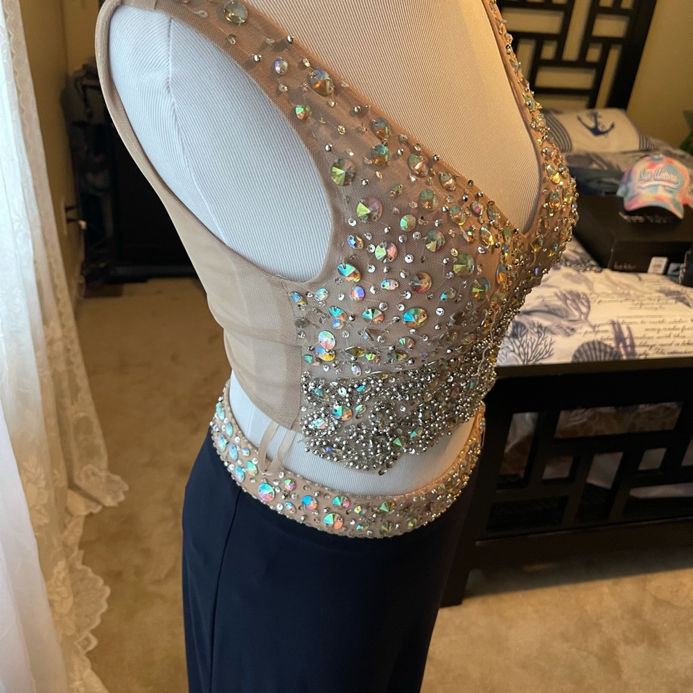 Prom nite - Picture 3 of 4